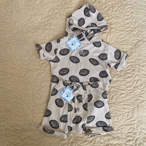 Kate Quinn Organic Cotton Football Set 3T NWT